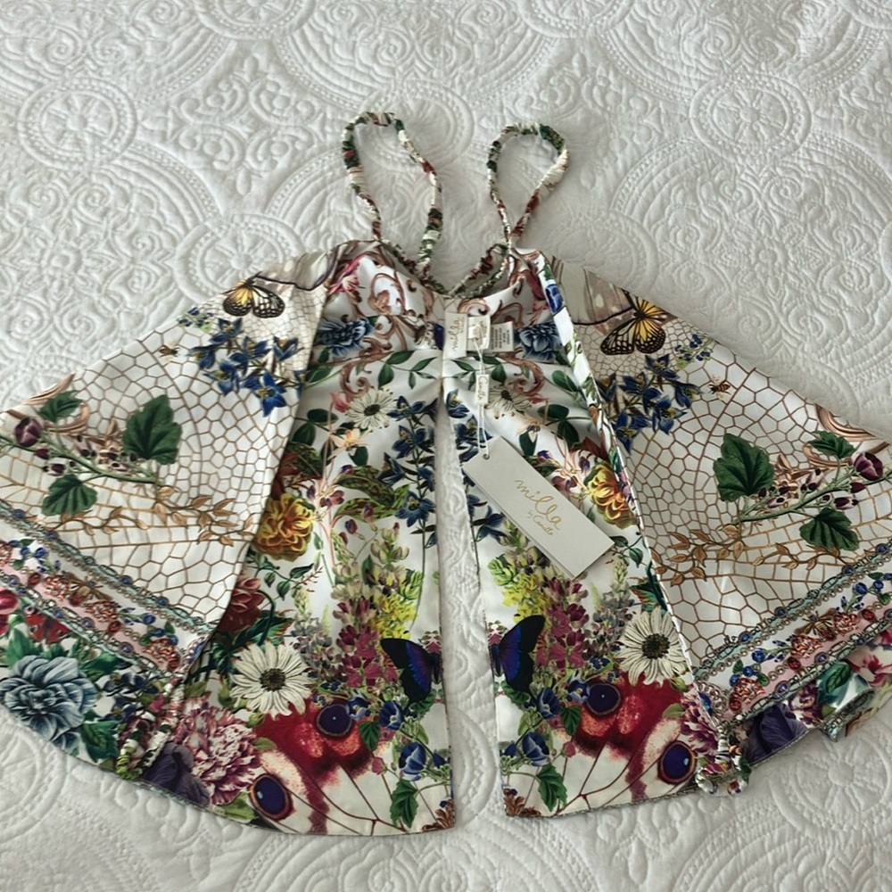 Milla by Camilla Queens Bee Hive Reversible Wings Cape